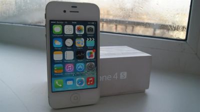 Лот: 3782544. Фото: 1. Iphone 4S 16 Gb. Смартфоны