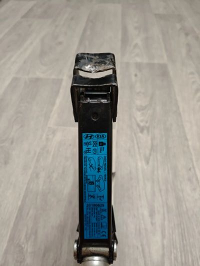 Лот: 25805338. Фото: 1. домкрат Hyundai kia. Домкраты