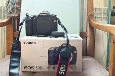 Лот: 2573148. Фото: 1. canon eos 50D + бат.блок + чехол. Плёночные зеркальные