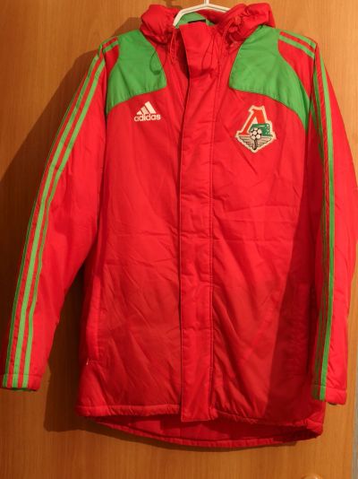 Лот: 19004597. Фото: 1. Куртка ФК Локомотив Adidas. Верхняя одежда