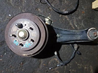 Лот: 20897375. Фото: 1. Ступица Mitsubishi Airtrek CU4W... Кузов