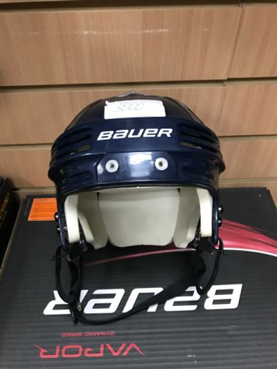 Лот: 12386758. Фото: 1. Хоккейная защита Шлем Bauer 4500... Защита тела