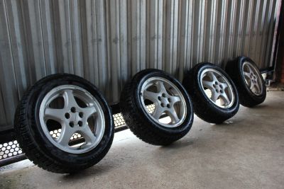 Лот: 16663094. Фото: 1. Колеса Subaru оригинал 5x100 ET55... Шины на дисках