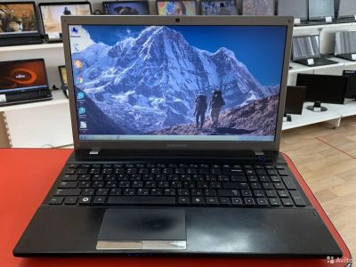 Лот: 17785002. Фото: 1. Ноутбук Samsung AMD A8/4Gb/500Gb. Ноутбуки