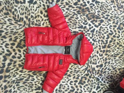 Лот: 6474622. Фото: 1. Продам куртку. Верхняя одежда