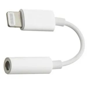 Лот: 20036369. Фото: 1. Адаптер Krutoff Lightning / AUX... Шлейфы, кабели, переходники