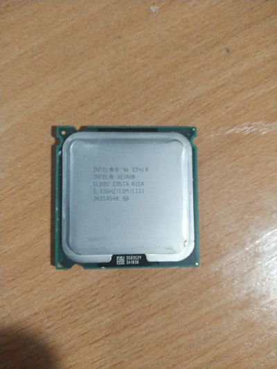 Лот: 15159238. Фото: 1. Xeon e5410. Процессоры