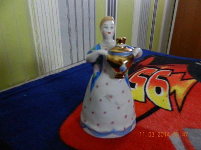 Лот: 3826078. Фото: 1. Дулевский фарфоровый завод "Девушка... Фарфор, керамика