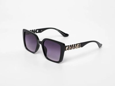 Лот: 22156740. Фото: 1. Очки Chanel. Очки солнцезащитные