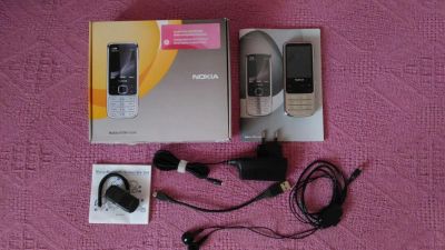 Лот: 6589896. Фото: 1. Nokia 6700 + блютуз гарнитура. Кнопочные мобильные телефоны