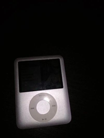 Лот: 10310478. Фото: 1. Ipod nano 3 на 4 Gb. Плееры