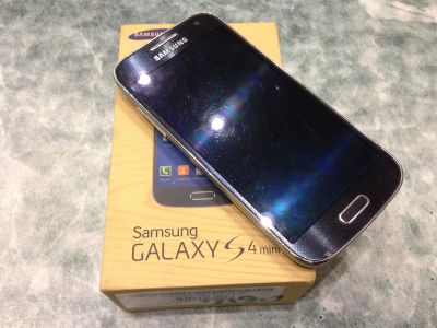 Лот: 3942988. Фото: 1. Samsung galaxy S4 mini. Смартфоны