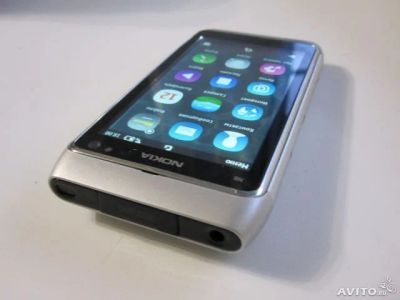 Лот: 3520905. Фото: 1. Nokia n8 серебристый. Смартфоны