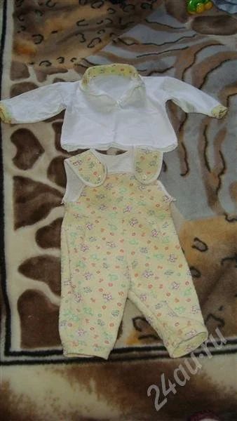 Лот: 572220. Фото: 1. Комплект: ползунки + кофточка. Другое (дети растут)