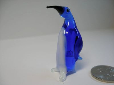 Лот: 11462947. Фото: 1. Фигурка стеклянная Пингвин цветное... Игрушки