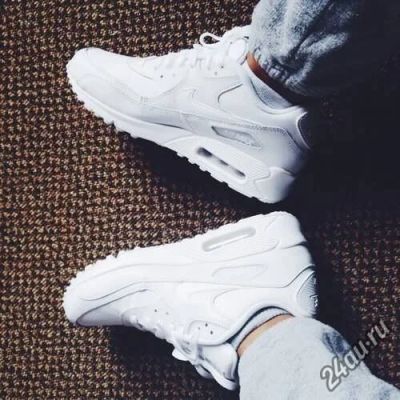 Лот: 5796872. Фото: 1. Кроссовки Новые Nike Air Max 36... Кеды, кроссовки, слипоны