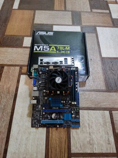 Лот: 18598556. Фото: 1. Комплект AMD FX6300 + ASUS M5A78L-M... Комплекты запчастей