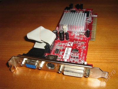 Лот: 366107. Фото: 1. Видеокарта AGP Radeon 9200 128Mb... Видеокарты