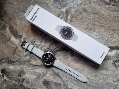 Лот: 18950343. Фото: 1. Samsung Galaxy watch 4 classic... Смарт-часы, фитнес-браслеты, аксессуары