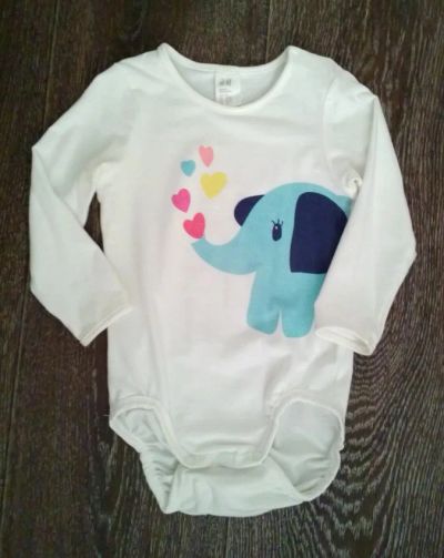 Лот: 3898203. Фото: 1. Бодик H&M. Свитера, худи, толстовки