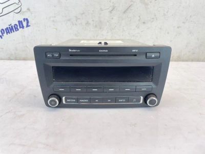 Лот: 25404520. Фото: 1. Магнитола Skoda Octavia 1Z3. Кузов