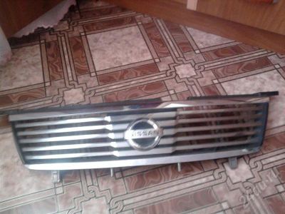 Лот: 647984. Фото: 1. Решетка Радиатора Nissan Sunny. Другое (оснащение, оборудование, аксессуары)