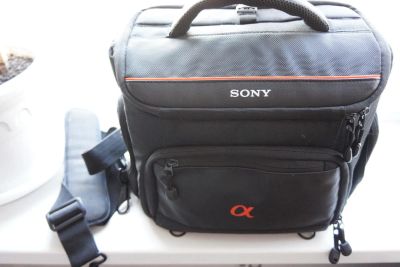 Лот: 9427521. Фото: 1. Фотосумка Sony. Цена Снижена!. Чехлы, сумки, ремешки
