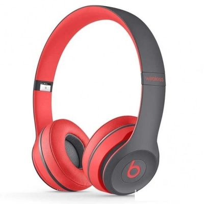 Лот: 7895670. Фото: 1. Беспроводные наушники Beats Solo2... Наушники, гарнитуры