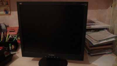 Лот: 9016540. Фото: 1. Монитор. ЖК-мониторы