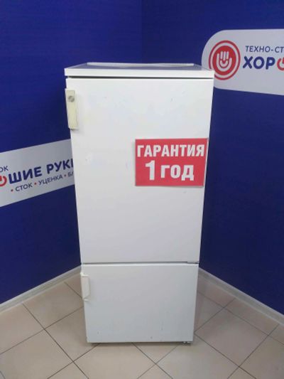 Лот: 14573204. Фото: 1. Холодильник (эконом) бирюса б-18... Холодильники, морозильные камеры