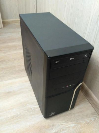 Лот: 10211958. Фото: 1. Системный блок Intel Celeron E3200... Компьютеры в сборе