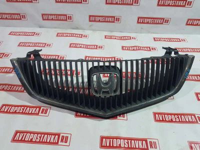 Лот: 20897589. Фото: 1. Решетка радиатора Honda Saber... Кузов