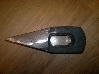Лот: 3182725. Фото: 1. Колун кованый , 6 кг. Ручные орудия труда