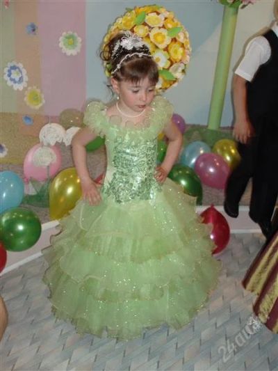 Лот: 2755567. Фото: 1. Красивое платье для девочки (на... Платья, сарафаны