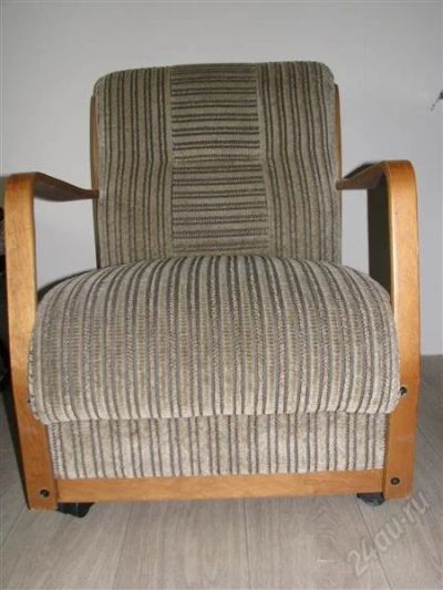 Лот: 1937895. Фото: 1. Продам кресло. Кресла, пуфы
