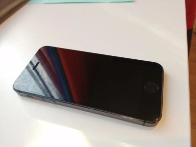 Лот: 9483049. Фото: 1. iphone 5s на запчасти. Дисплеи, дисплейные модули, тачскрины
