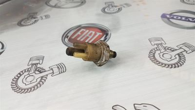 Лот: 23591639. Фото: 1. Фильтр паров топлива Isuzu Gemini... Топливная система