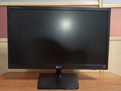 Лот: 17039863. Фото: 1. Монитор LG Flatron E2242 21.5... ЖК-мониторы