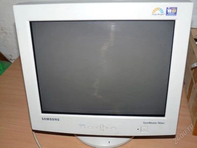 Лот: 1740976. Фото: 1. Монитор CRT. ЭЛТ-мониторы