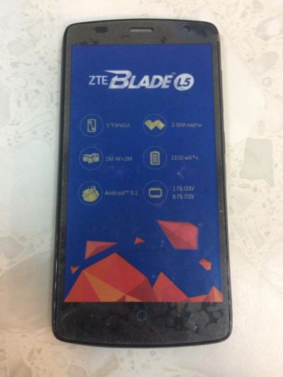 Лот: 9678206. Фото: 1. 5" Смартфон ZTE Blade L5 8 ГБ... Смартфоны