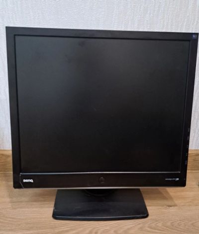 Лот: 24988988. Фото: 1. Монитор BenQ E910 19". ЖК-мониторы