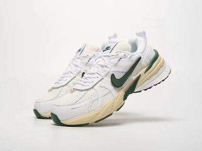Лот: 24974897. Фото: 1. Кроссовки Nike V2K Run. Кеды, кроссовки, слипоны