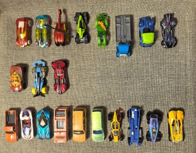 Лот: 19325076. Фото: 1. Машинки Hot Wheels оригинал 21... Игрушки