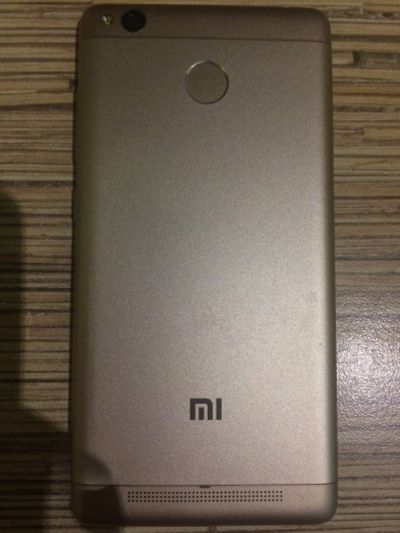 Лот: 15218864. Фото: 1. Xiaomi Redmi 3S + 2 чехла. Смартфоны