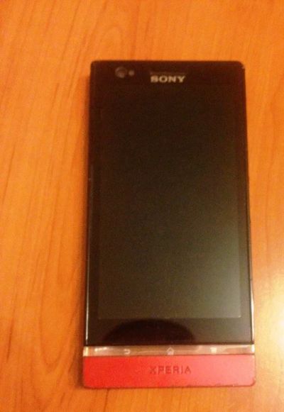 Лот: 10322017. Фото: 1. Смартфон Sony Xperia P. Смартфоны