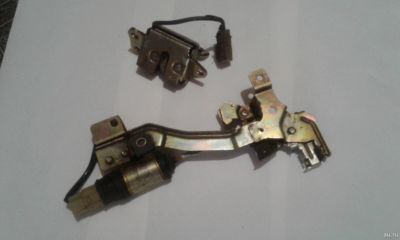 Лот: 14612638. Фото: 1. Замок пятой двери кариб ( carib... Запчасти