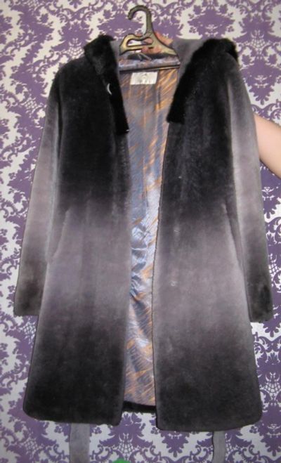 Лот: 4765912. Фото: 1. Шуба. Верхняя одежда