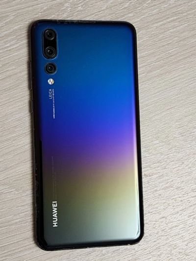Лот: 20614857. Фото: 1. Huawei p20 pro. Смартфоны