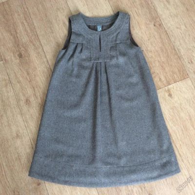 Лот: 5694733. Фото: 1. Шерстяной сарафан Zara р-р128. Платья, сарафаны