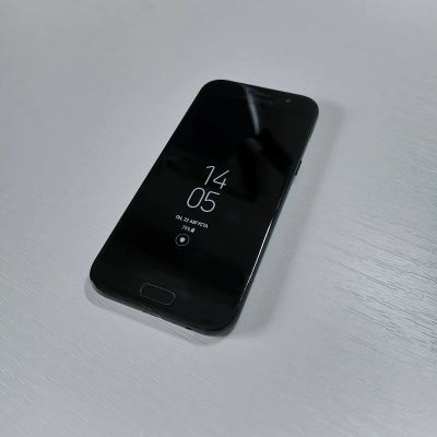 Лот: 19377780. Фото: 1. Samsung A5 2017 + чехлы + новое... Смартфоны